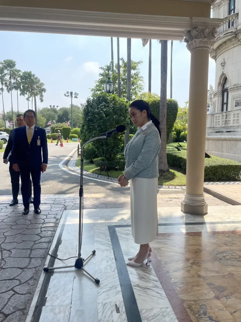 แพทองธาร ชินวัตร นายกรัฐมนตรี   ให้สัมภาษณ์สื่อ กรณีส่งชาวอุยกูร์กลับจีน