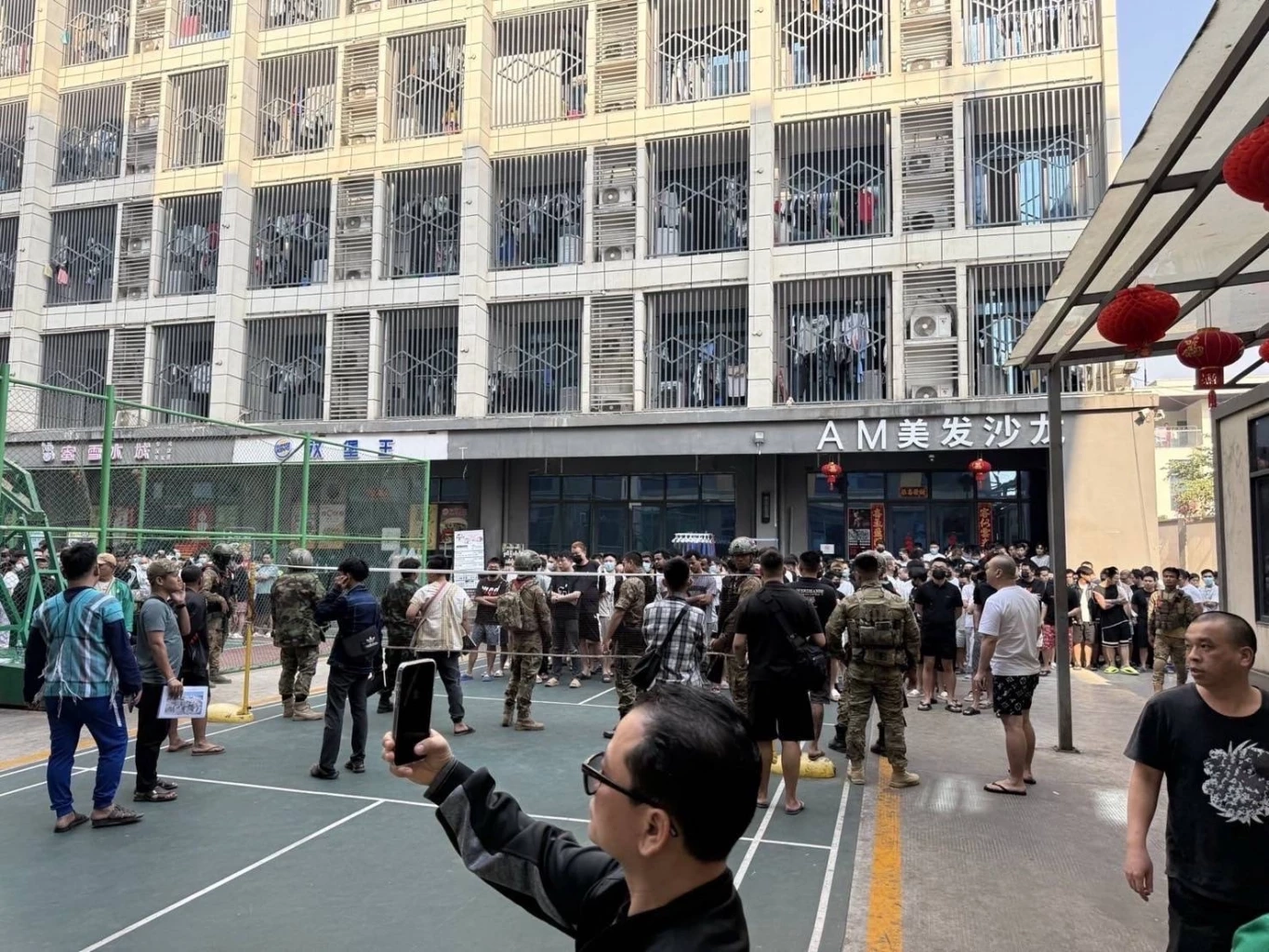 “หม่อง ชิต ตู่” นำกำลังทลายฐานจีนเทาเมียวดี ช่วยเหยื่อครึ่งพัน