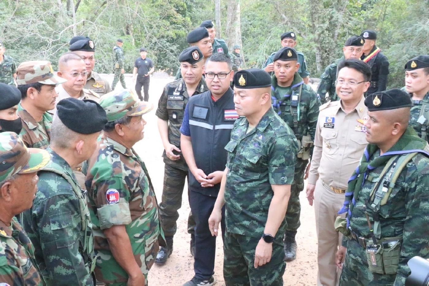 "แม่ทัพภาค 2" ตรวจเยี่ยม กกก.สุรนารี สร้างกำลังใจ ปราสาทตาเมือนธม