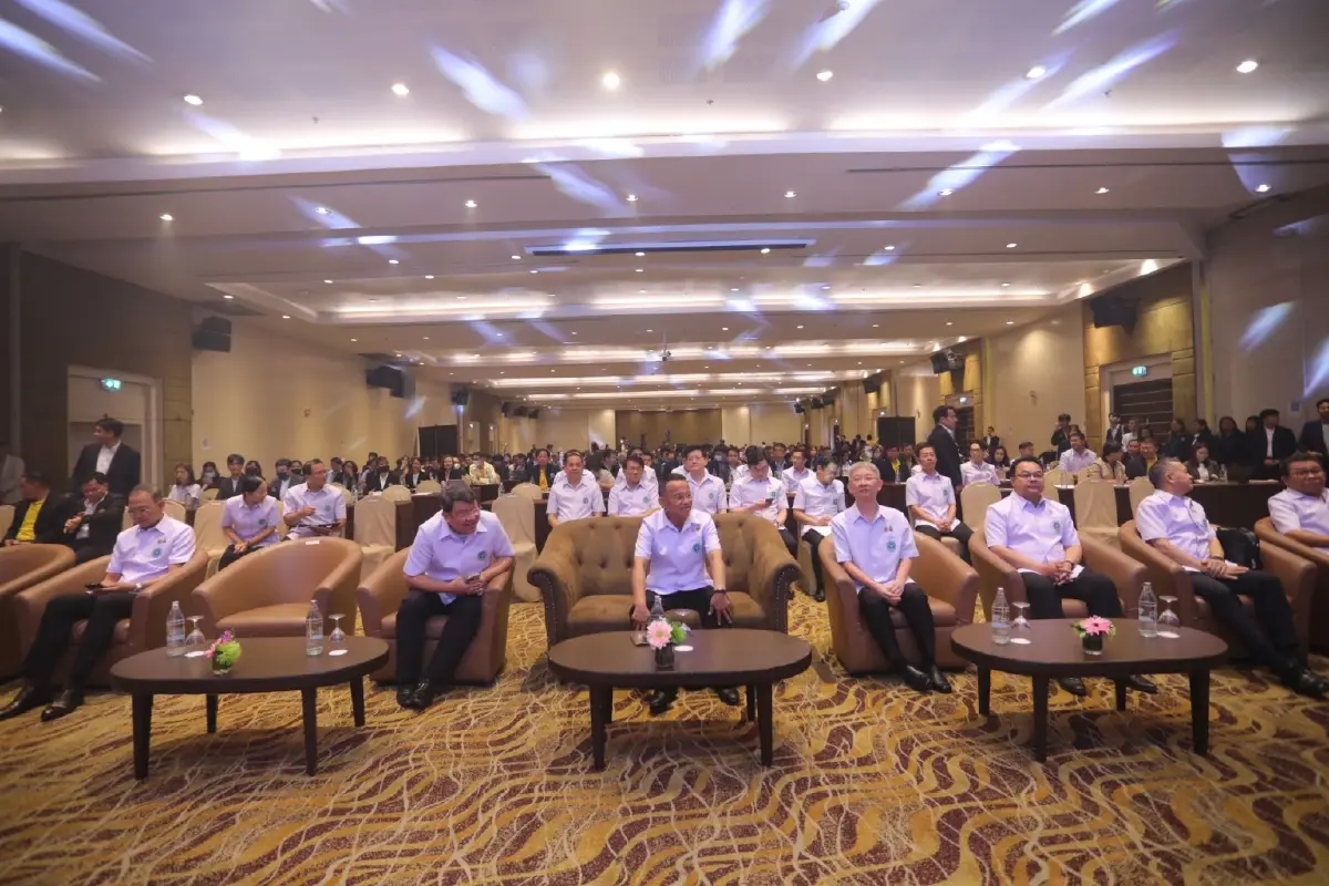 รมว. ดัน Health Data Hub ระบบสุขภาพ - แจงปมบุคลากร - พร้อมรับสิทธิ สปสช.