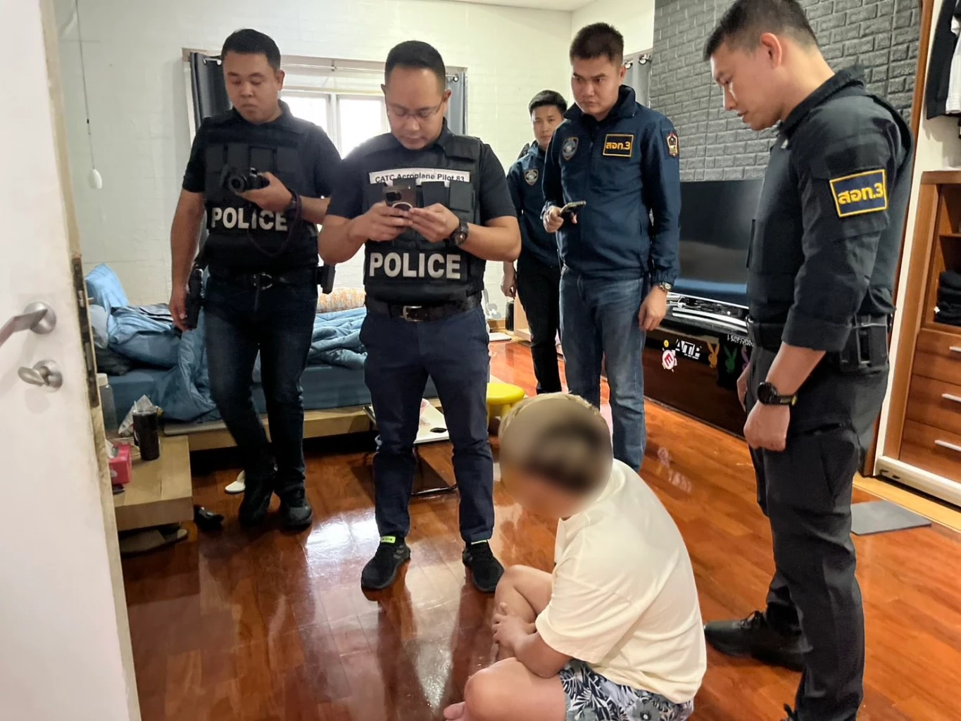 ตะลึง! ยึดทรัพย์สิน แอดมินเว็บพนัน นับสิบล้าน ร่วมแก๊งนารากะแดง