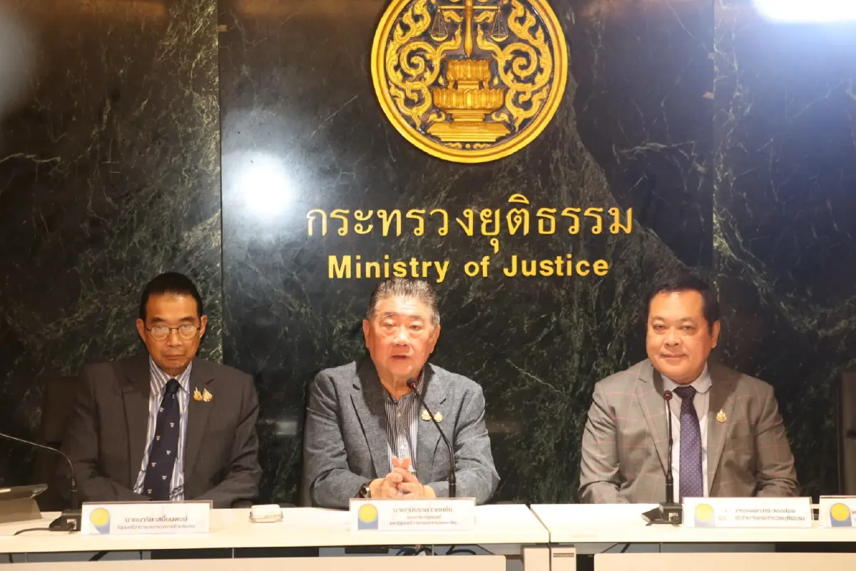 “ภูมิธรรม” ยันส่งกลับอุยกูร์ตามหลักสากล ไม่กระทบภาพลักษณ์ไทย
