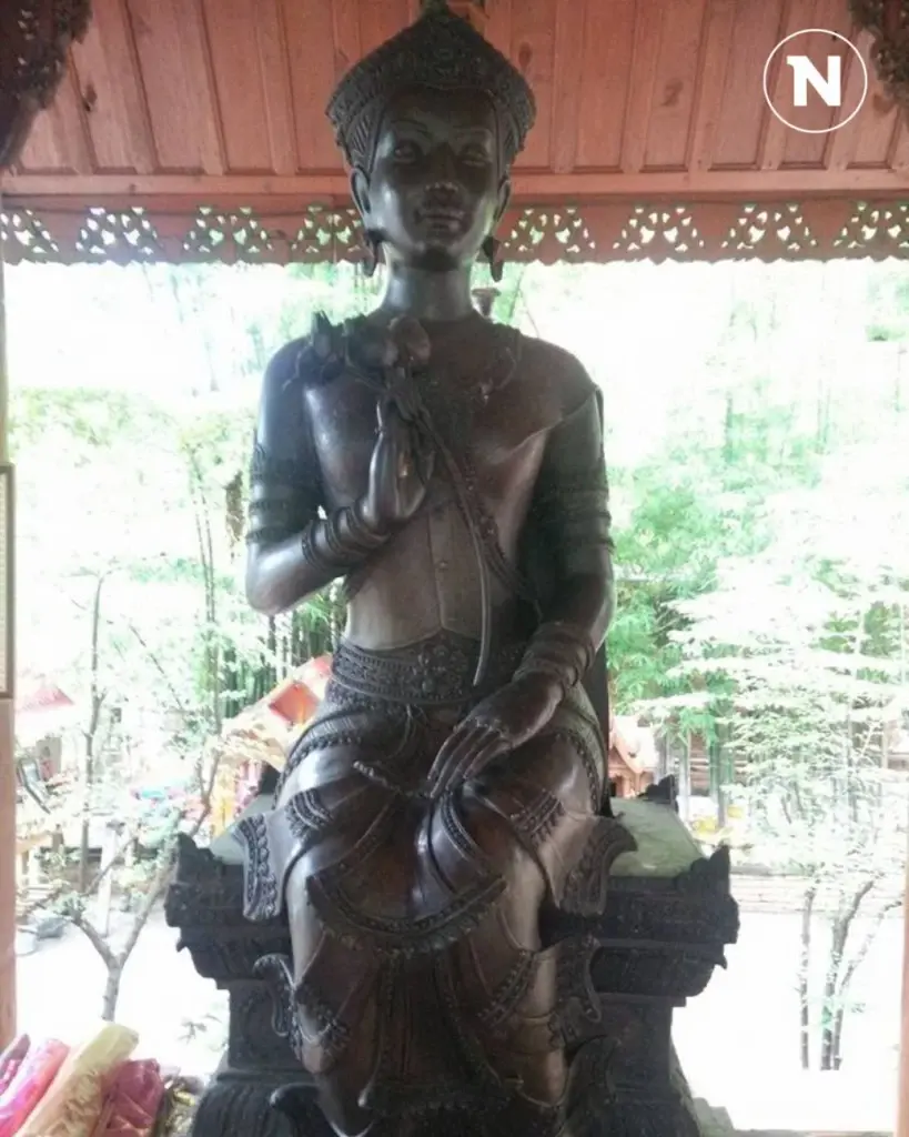 เปิดพลังศักดิ์สิทธิ์ เสริมดวง ความรัก ดึงพลังบวกสู่หัวใจ