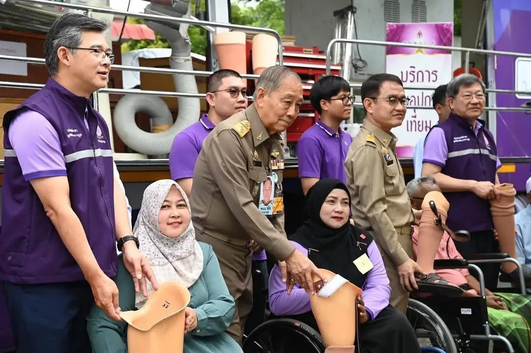 องคมนตรี ตรวจเยี่ยม รพ.ยี่งอเฉลิมพระเกียรติฯ ยกระดับบริการสุขภาพดิจิทัล