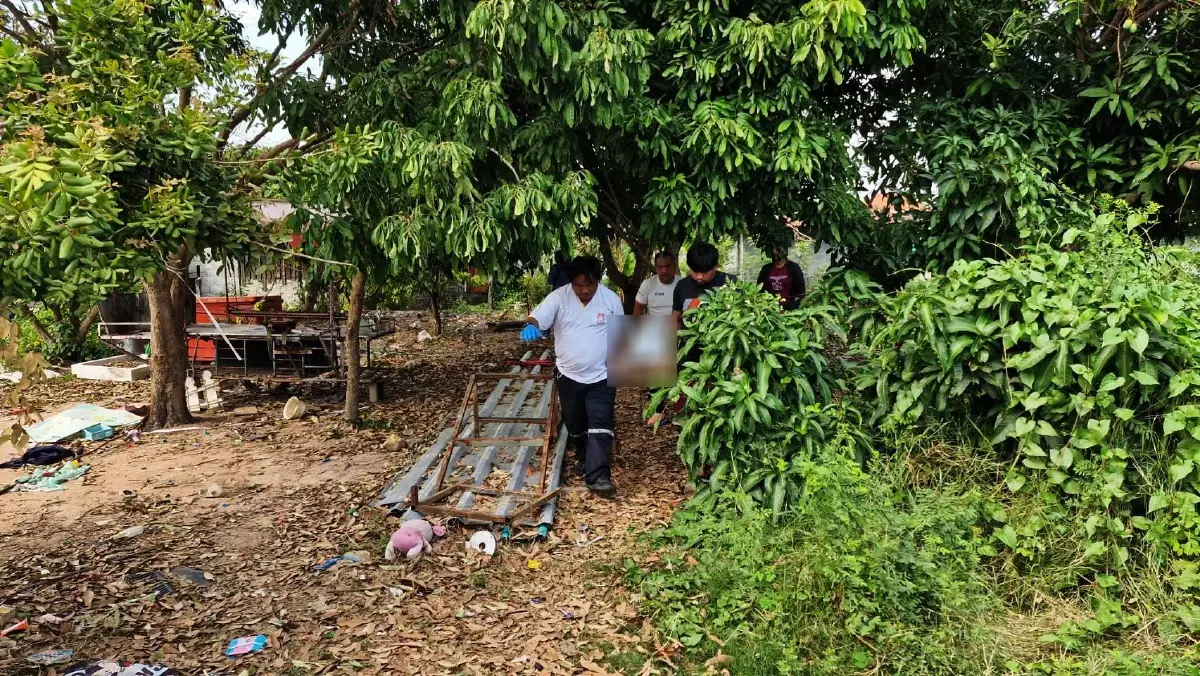 "พ่อค้าข้าวเหนียวหมูทอด" คิดสั้นปืนต้นมะม่วงปลิดชีพ