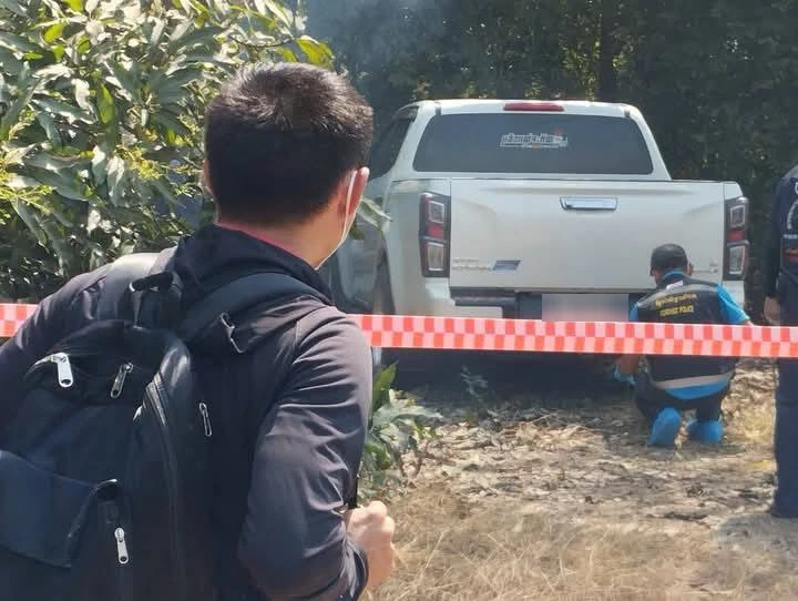 เกิดอะไรขึ้น 3 พ่อแม่ลูก หายตัวในวันเด็ก ถูกหมกรถกระบะ จอดซ่อนป่าคลองขลุง