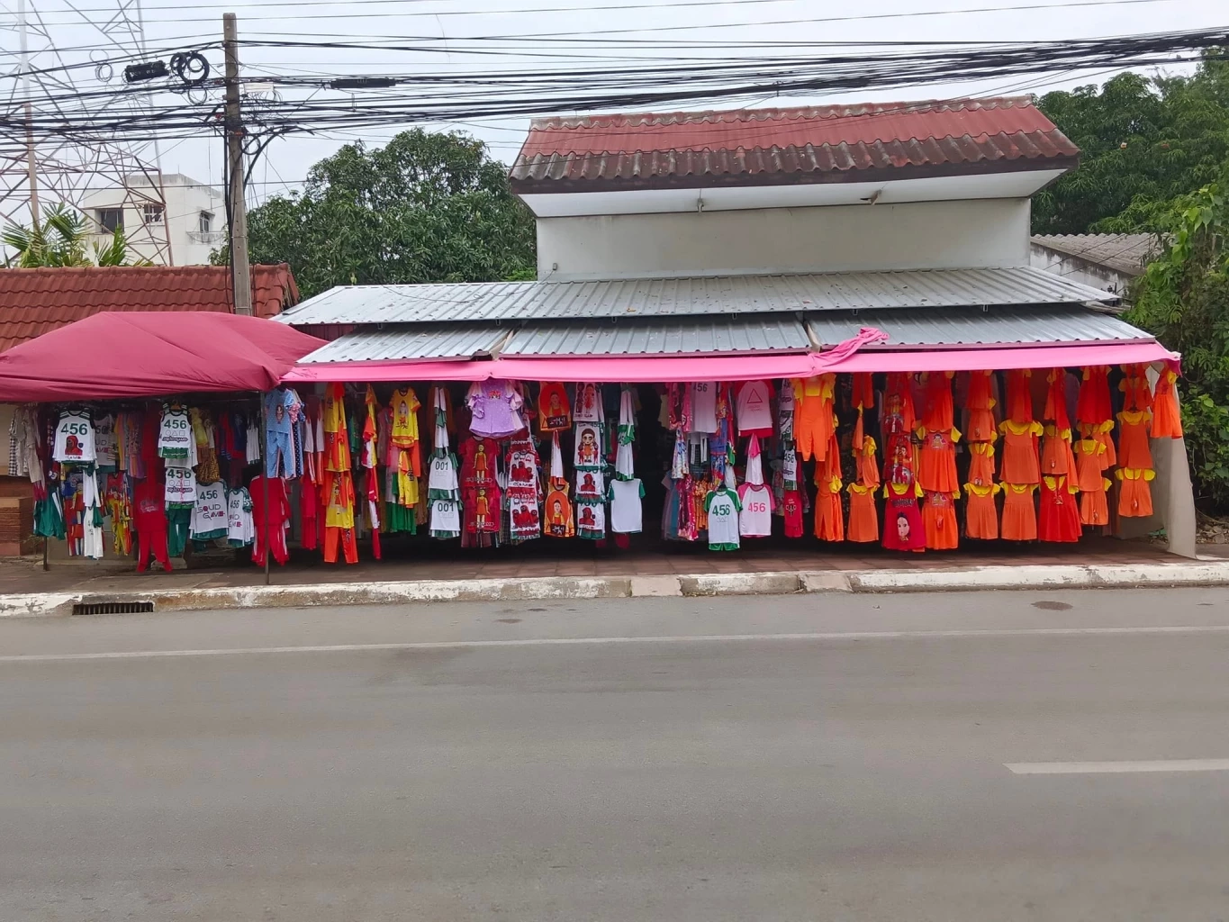 เปิดหลักฐาน จุดเกิดเหตุ อำพรางพ่อแม่ลูก ยัดรถกระบะ พบร่องรอยสำคัญช่วยไขคดี