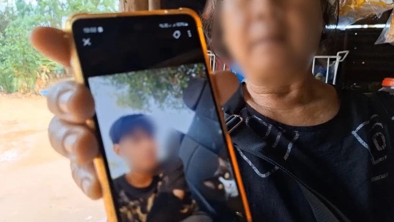 เดือดร้านชำ หลานคว้ามีดกระหน่ำแทงลุงดับต่อหน้าชาวบ้าน เผยปมเหตุสุดช็อก!