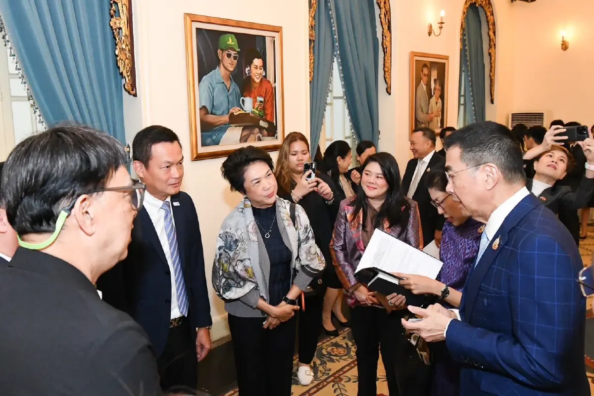 รมว.กต.พบหอการค้าไทย-เวียดนามเดินหน้าทูตเศรษฐกิจเชิงรุก