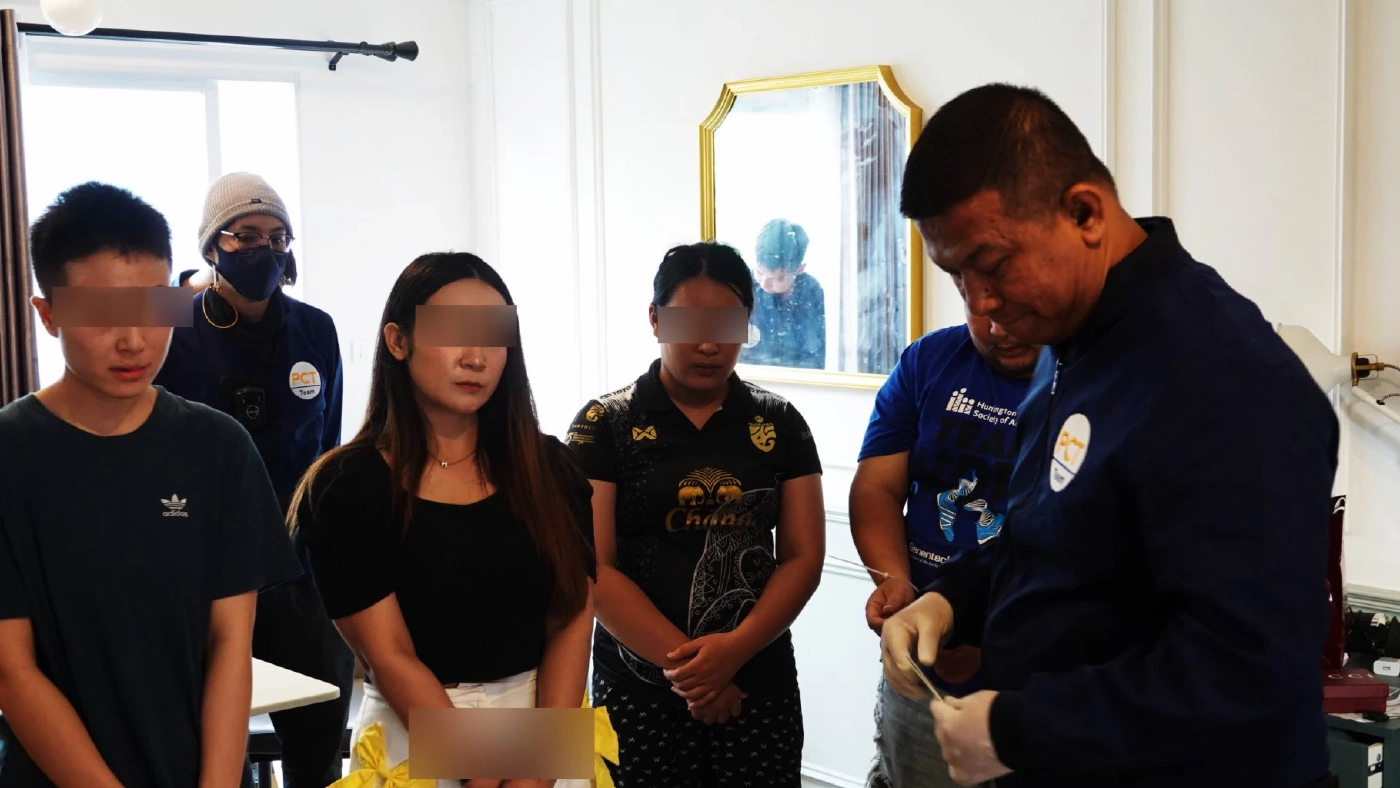 รวบบอสทอมหล่อ "ฟีลแฟนสแกมเมอร์" ระดับหัวหน้า พร้อมแฟนสาวอดีตครู