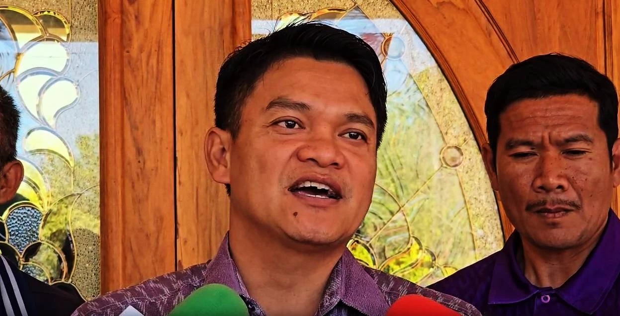 ยอมสึกแล้ว! "เจ้าอาวาส" อ้างเซลฟี่คู่สาว แต่ไม่ได้ร่วมเพศ