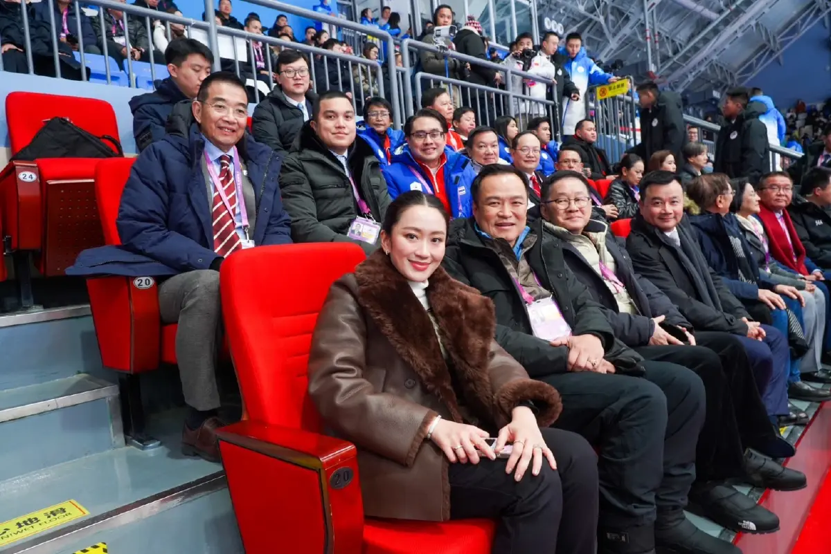 เกาะขอบสนาม! นายกฯ เชียร์ไทยสู้ศึก เอเชียนเกมส์ฤดูหนาว (มีคลิป)