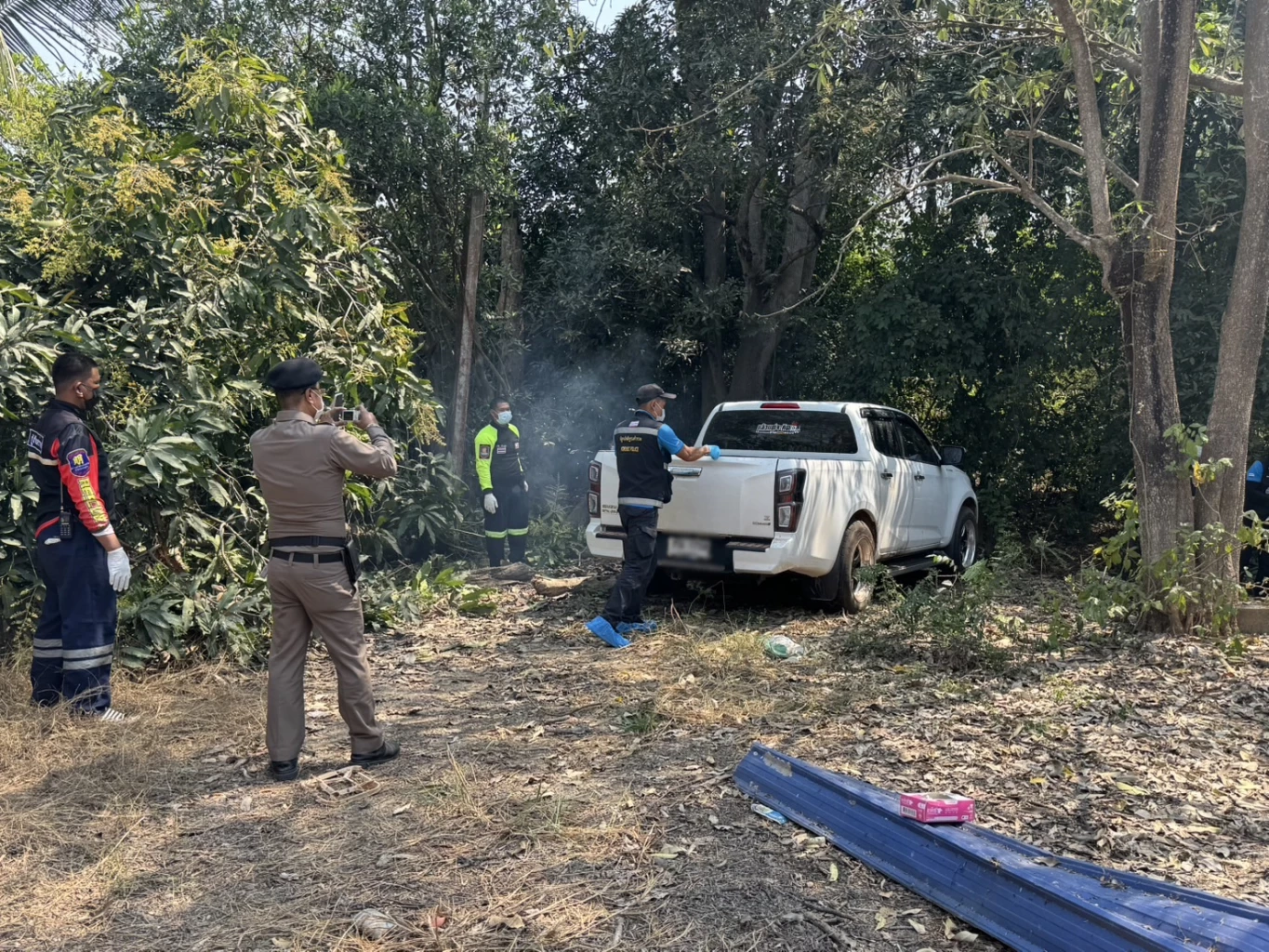 เปิดหลักฐาน จุดเกิดเหตุ อำพรางพ่อแม่ลูก ยัดรถกระบะ พบร่องรอยสำคัญช่วยไขคดี