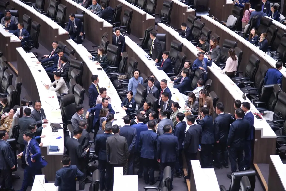 แฟ้มภาพ การประชุมสภาผู้แทนราษฎร 