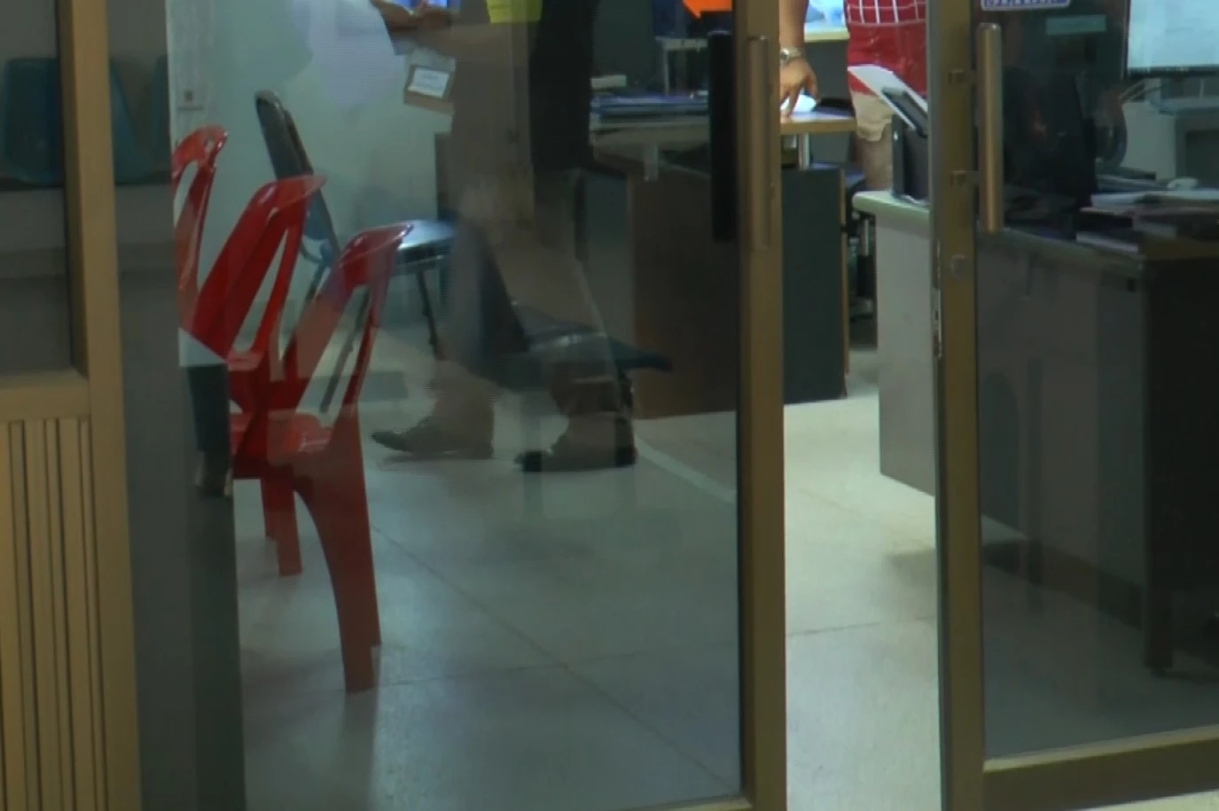 ตอบแล้ว ปม อดีตรอง สวป.ร้องถูกอมเบี้ยเลี้ยง สั่งย้ายไม่เป็นธรรม