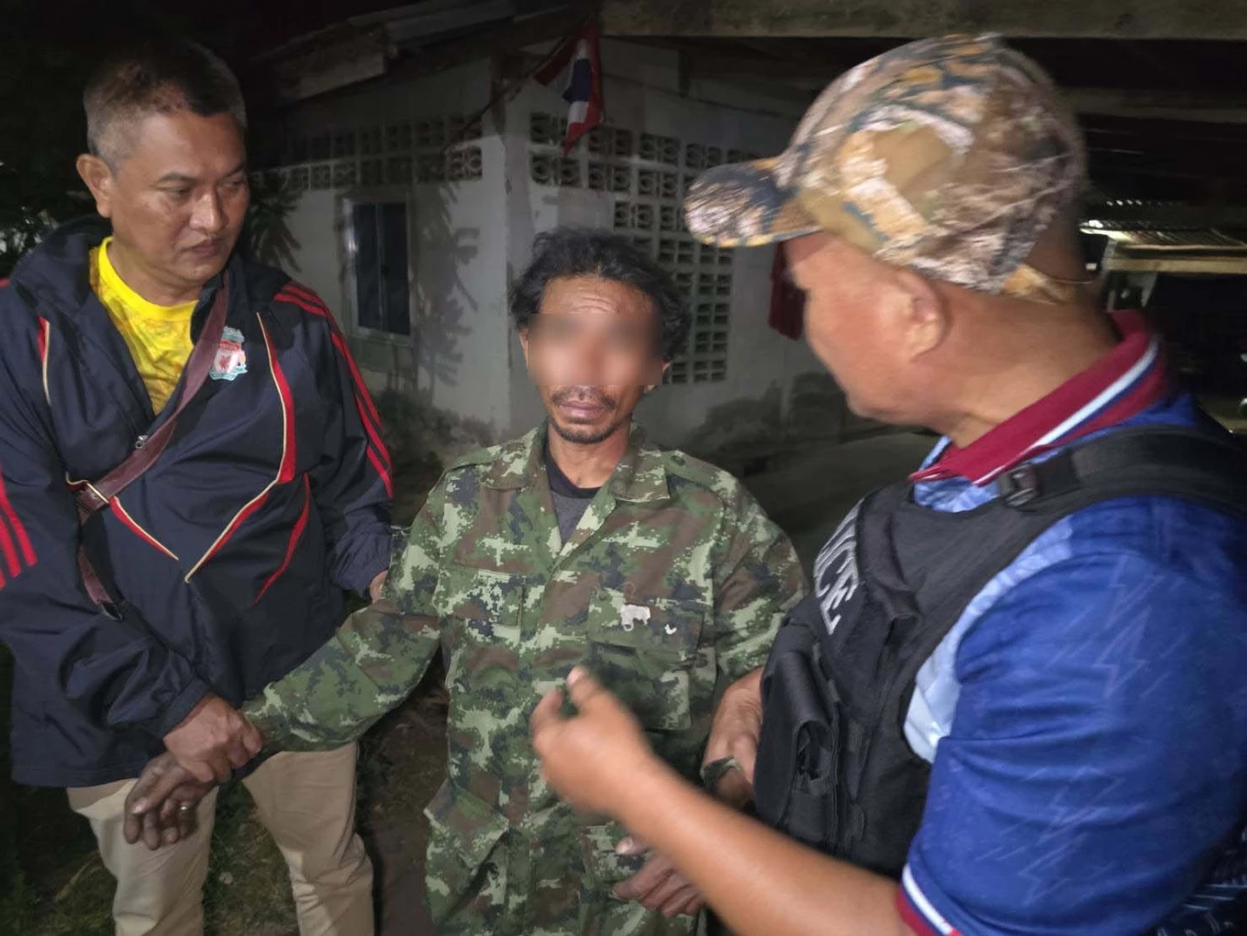 พี่เขย ฉุน ถูกหาว่าอู้งาน ไม่คุ้มค่าจ้าง ยิงแสกหน้าน้องเขยเจ็บสาหัส