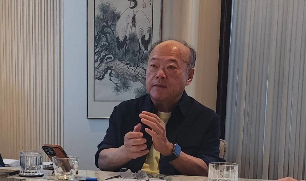 "นายคีรี กาญจนพาสน์"ประธานกรรมการบริหาร "บริษัท อู่ตะเภา อินเตอร์เนชั่นแนล เอวิเอชั่น จํากัด" (UTA) 