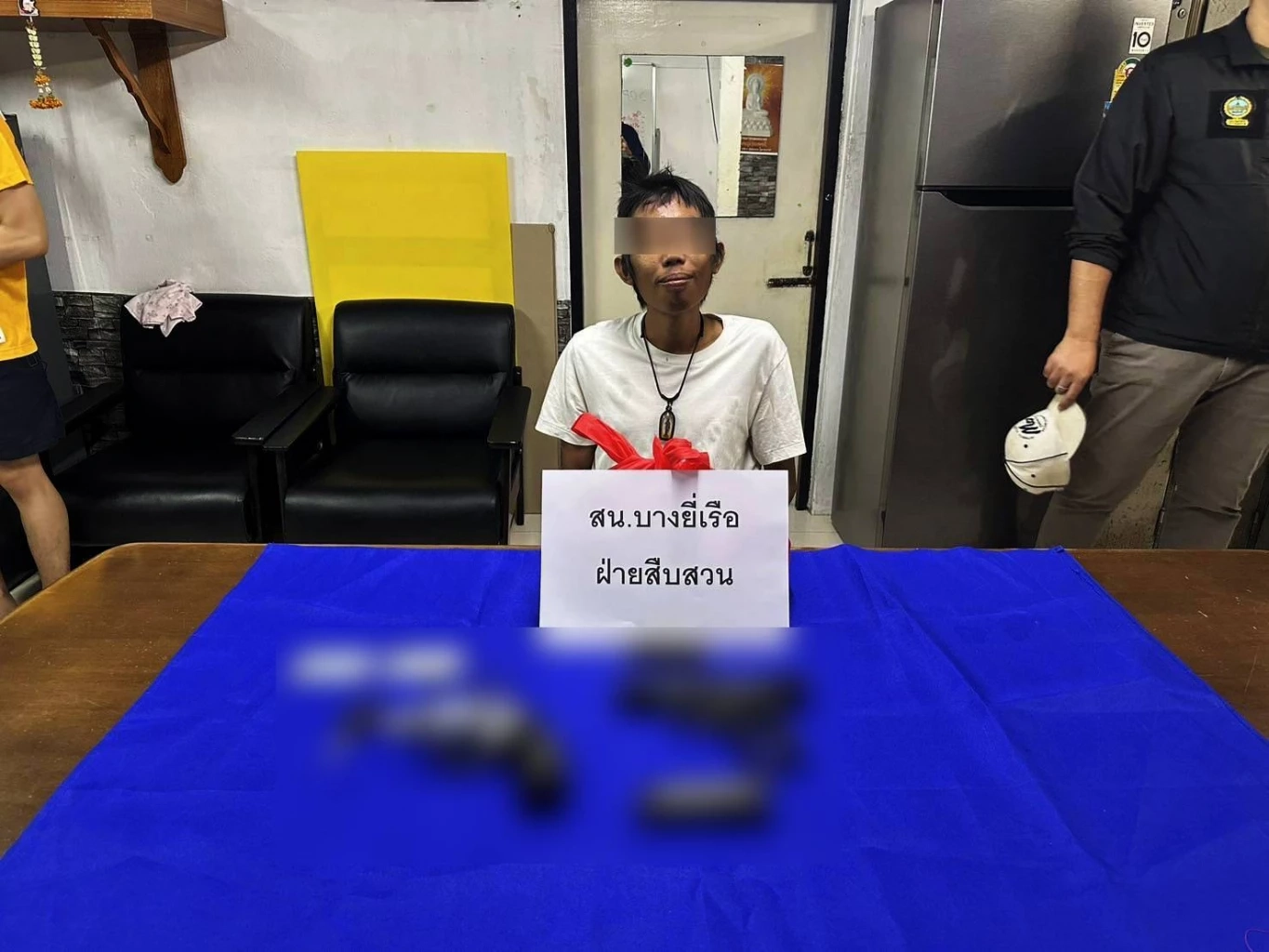 รวบอดีตนักศึกษาช่างกลชื่อดัง โพสต์ "ปืนเถื่อน" ขายออนไลน์