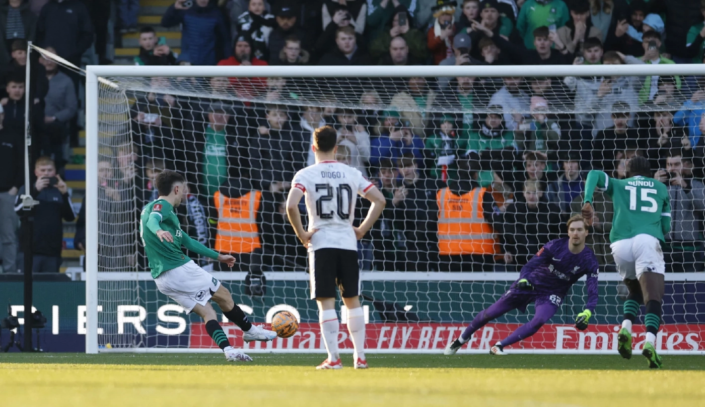 เก็บตก เอฟเอคัพ "ลิเวอร์พูล" โดน "พลีมัธ" เขี่ยร่วงรอบ 4