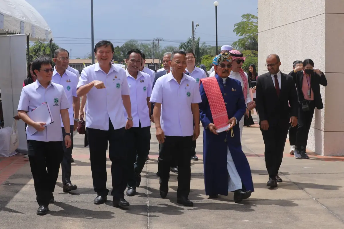 ลุยฉีดวัคซีน "กาฬหลังแอ่น-ไข้หวัดใหญ่" ให้ชาวไทยมุสลิมก่อนเข้าพิธีฮัจญ์