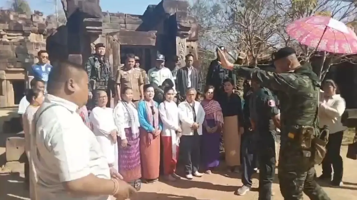 “ภูมิธรรม” ไม่สบายใจ “กัมพูชา” โผล่ร้องเพลงปลุกใจบนแผ่นดินไทย