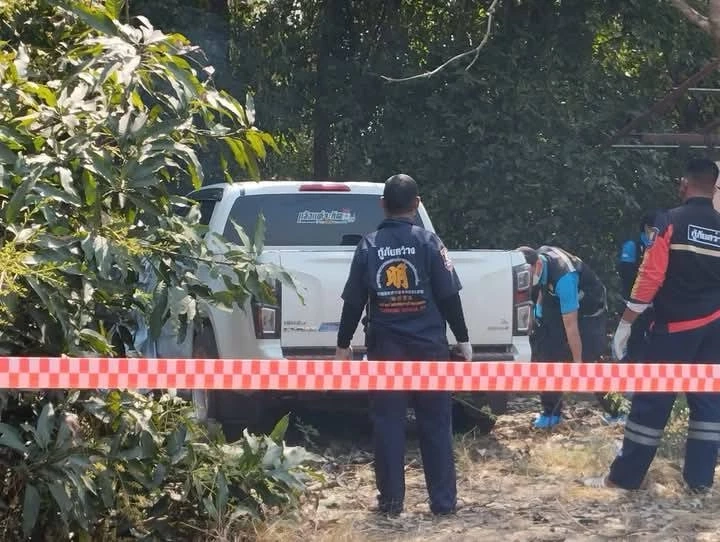 เปิดหลักฐาน จุดเกิดเหตุ อำพรางพ่อแม่ลูก ยัดรถกระบะ พบร่องรอยสำคัญช่วยไขคดี