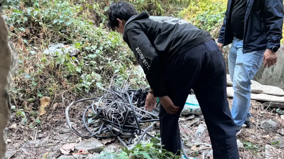 รวบ 2 อาหลานทาสยา ลักตัดสายไฟถนน ทำชาวบ้านเดือดร้อนครึ่งจังหวัด