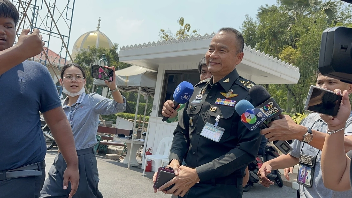 บรรดา ผบ.เหล่าทัพ เดินทางเข้าพบ นายกรัฐมนตรี  ที่ทำเนียบรัฐบาล 