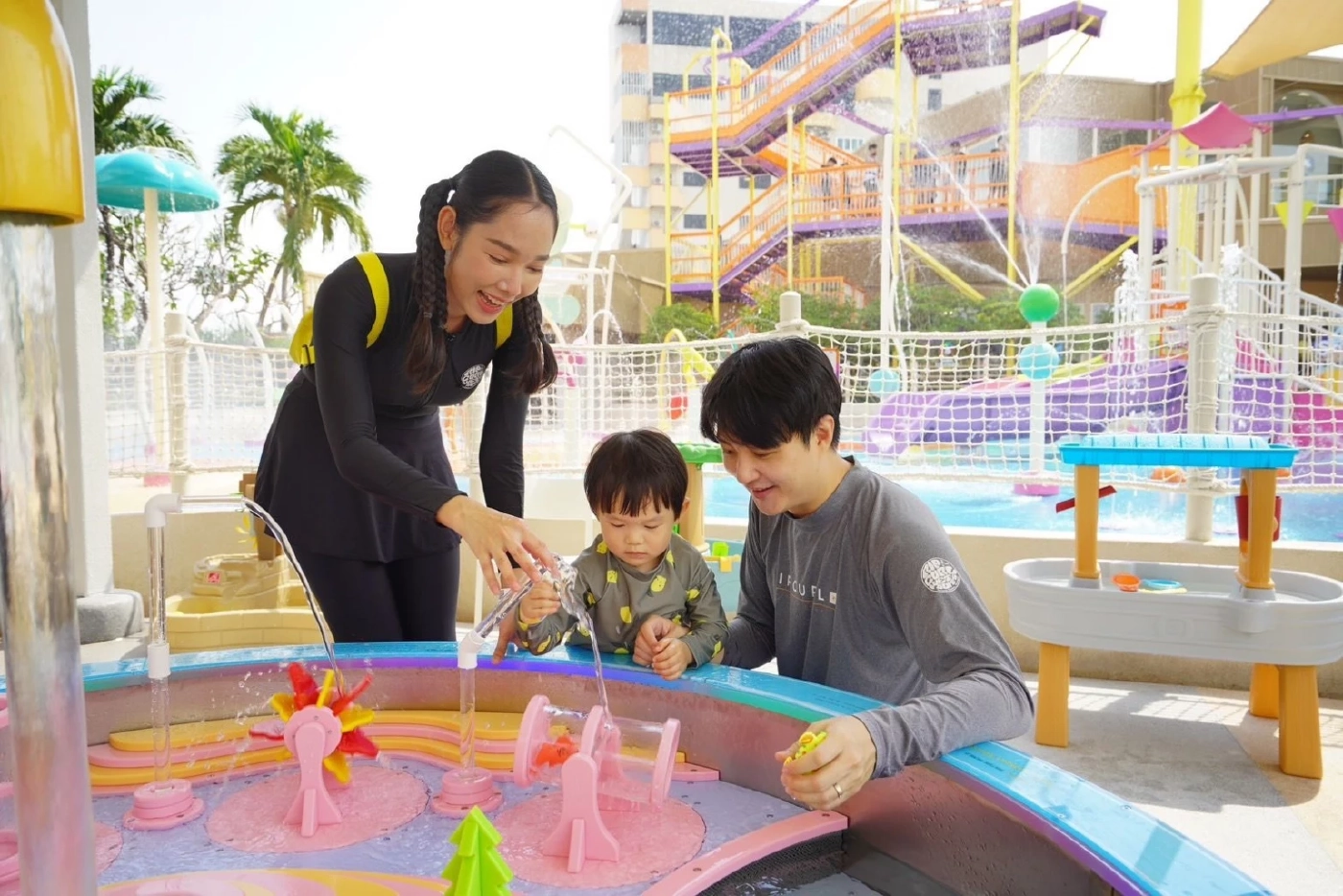 “เดอะมอลล์-ฮาร์เบอร์แลนด์” เปิดตัว MEGA HARBORLAND AQUA WORLD” สวนน้ำลอยฟ้าใหญ่ที่สุดในไทย