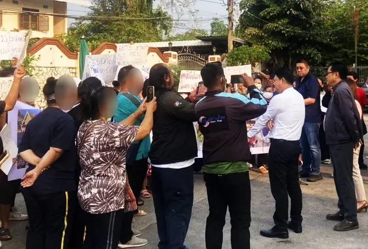 สั่งฟัน "รปภ.หื่น" ละเมิด ป.5 ไล่ออก-ดำเนินดคี สอบวินัย "ผอ.รร."