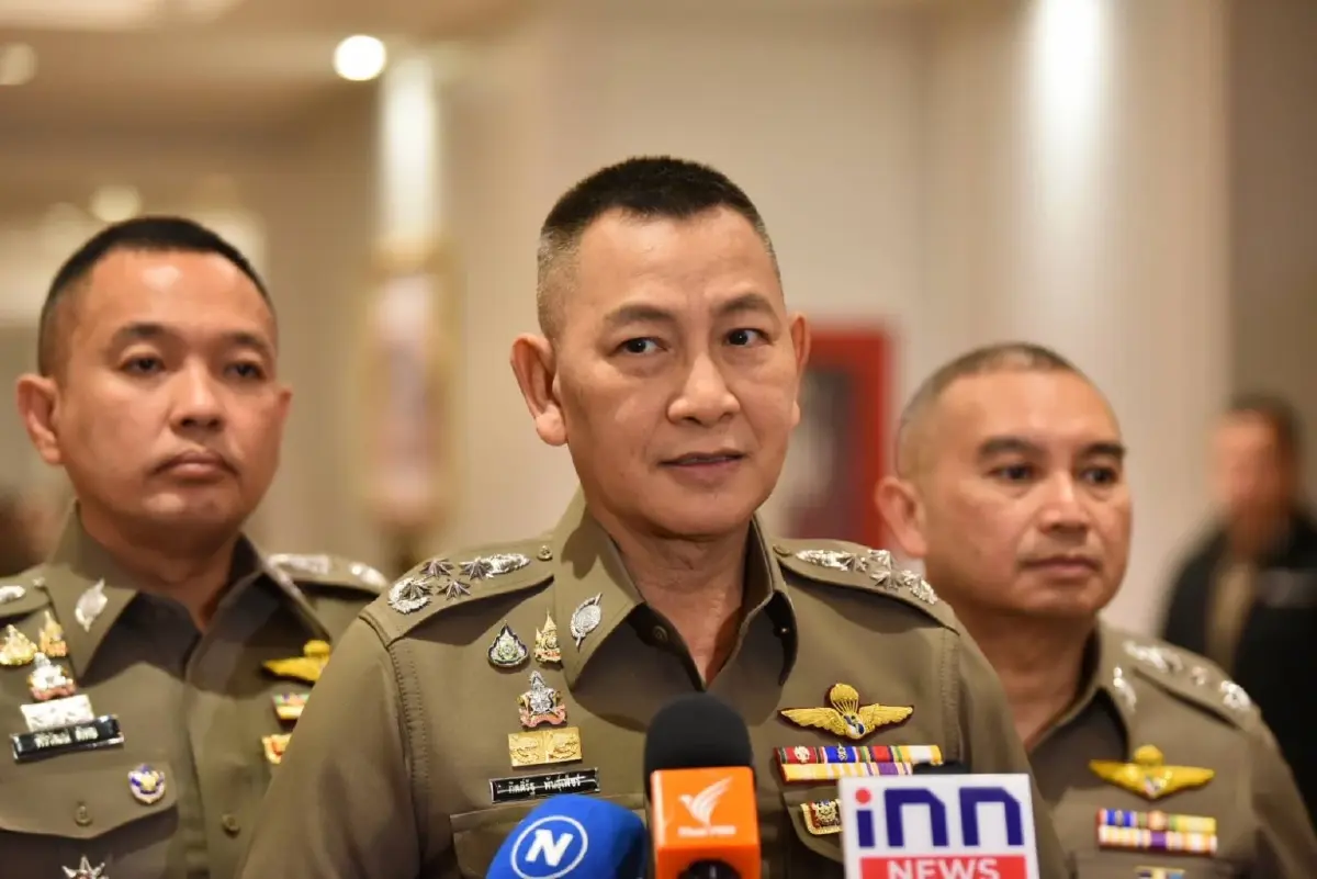 พล.ต.อ.กิตติ์รัฐ พันธุ์เพ็ชร์