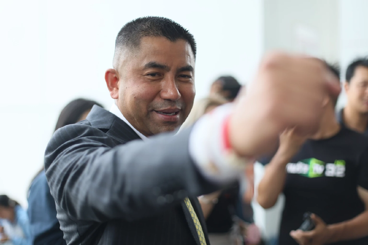 พล.ต.อ.สุรเชชษฐ์ หักพาล หรือ บิ๊กโจ๊ก อดีตรองผู้บัญชาการตำรวจแห่งชาติ 