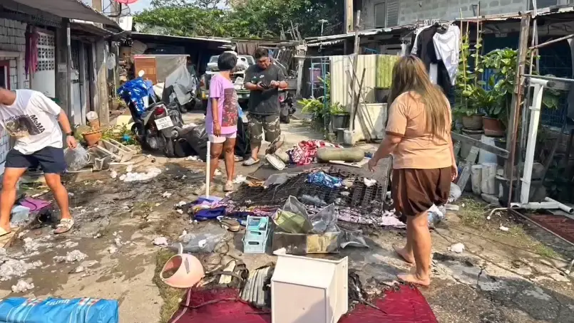 ตร.ยึด 6.5 ล.ซุกรถ สาวอ้างไฟไหม้บ้านสูญ 10 ล. พบเพิ่งเสียสล็อต 6 ล.