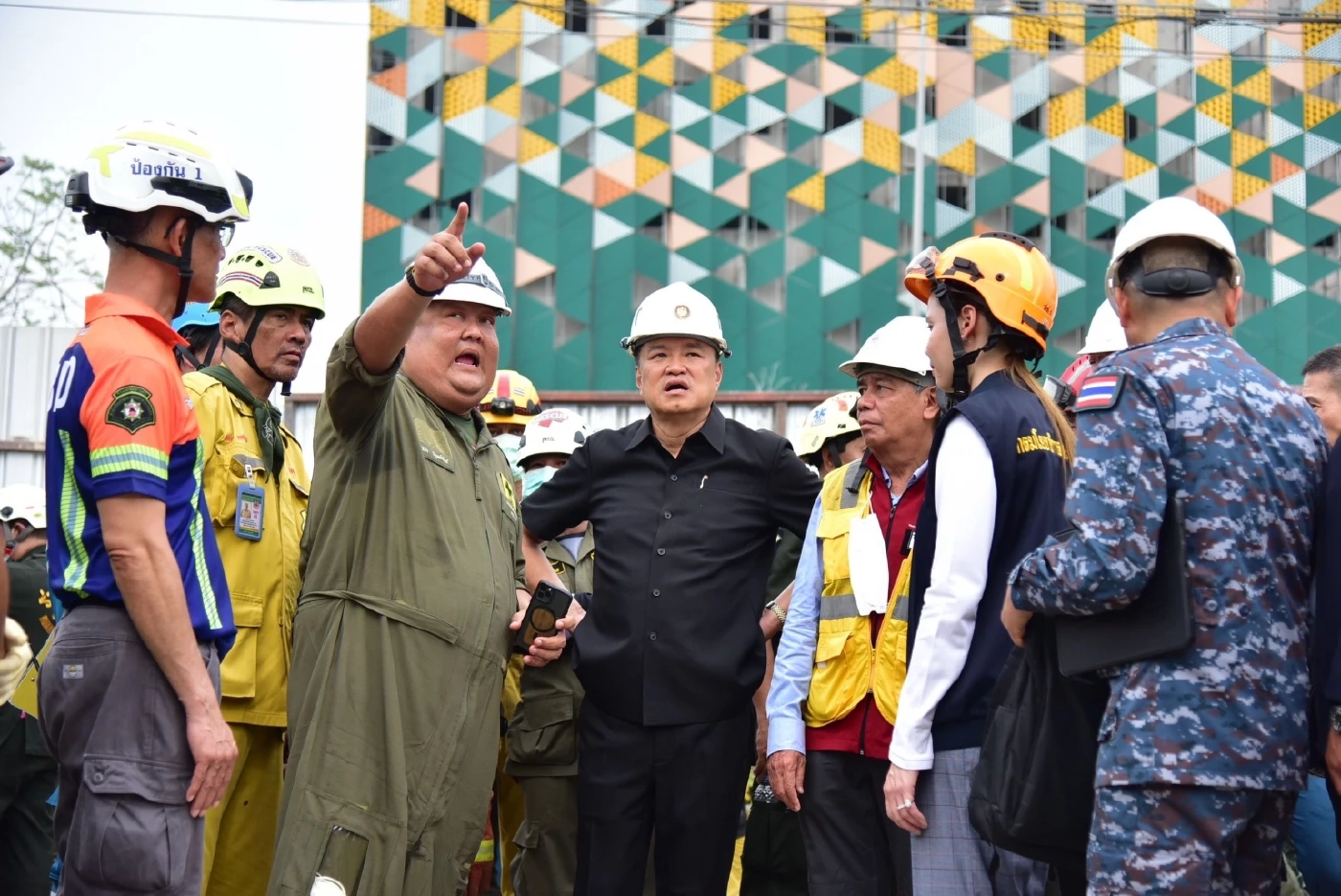 "อนุทิน" ตีกรอบ 7 วัน หาสาเหตุตึกถล่ม ลั่น ช่วยคนติดใต้ซากทุกราย