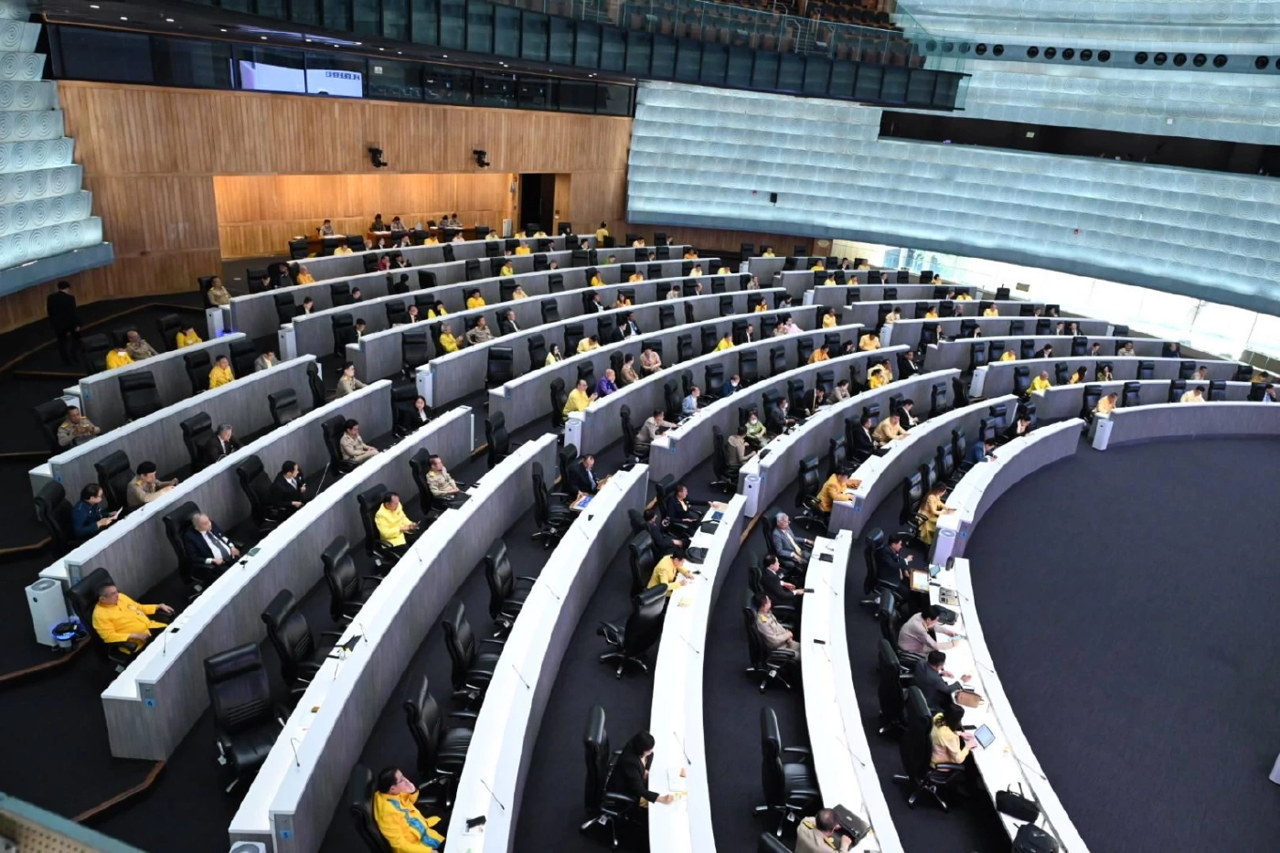 สภาสูง ถล่ม! DSI ถูกการเมืองแทรกแซง-ก้าวก่าย กกต.สอบฮั้ว สว.