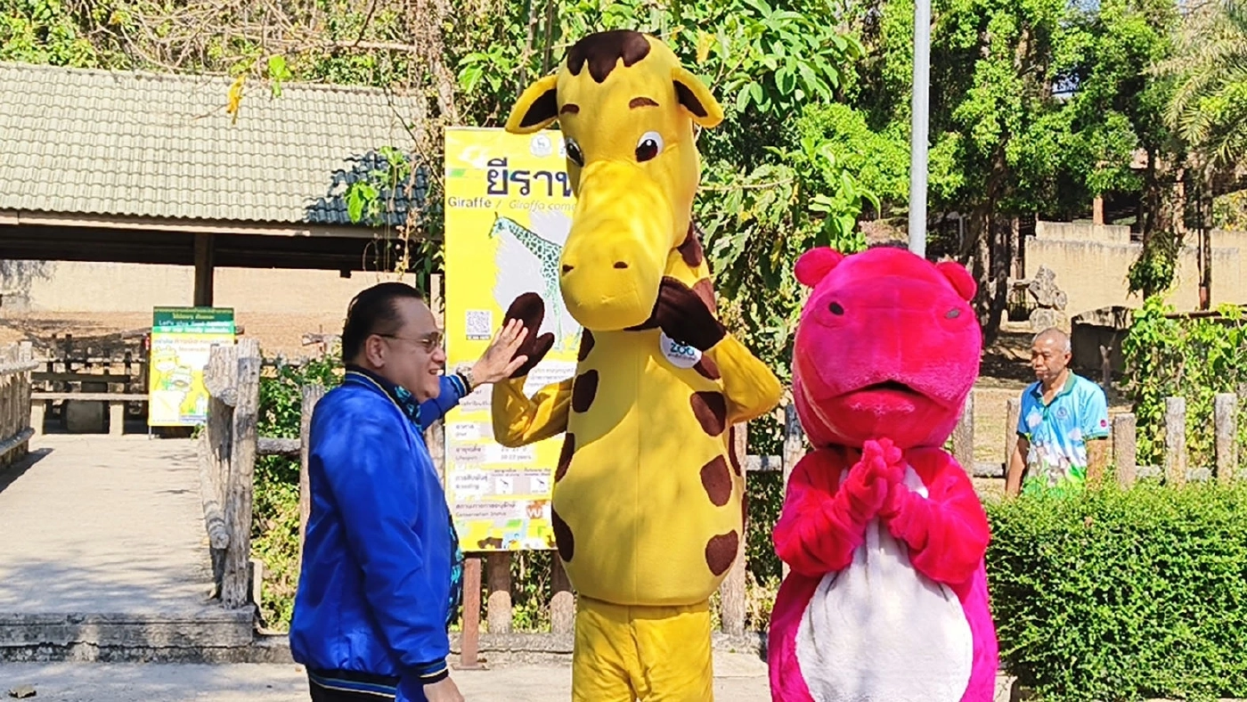 สวนสัตว์เชียงใหม่ เปิดตัวสมาชิกใหม่ "ลูกยีราฟ" พร้อมชวนโหวตชื่อ ลุ้นรางวัล
