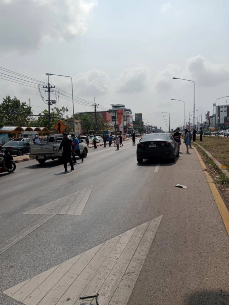 สลด! เก๋งพุ่งชนตาหลานทางม้าลาย หลาน ป.5 ดับ ตาเจ็บสาหัส ขอบริจาคเลือดด่วน!