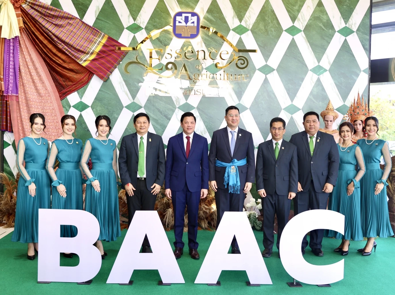 สมาคมแบงก์รัฐ มติเลือก 'วิทัย รัตนากร' นั่งประธานต่ออีกวาระ