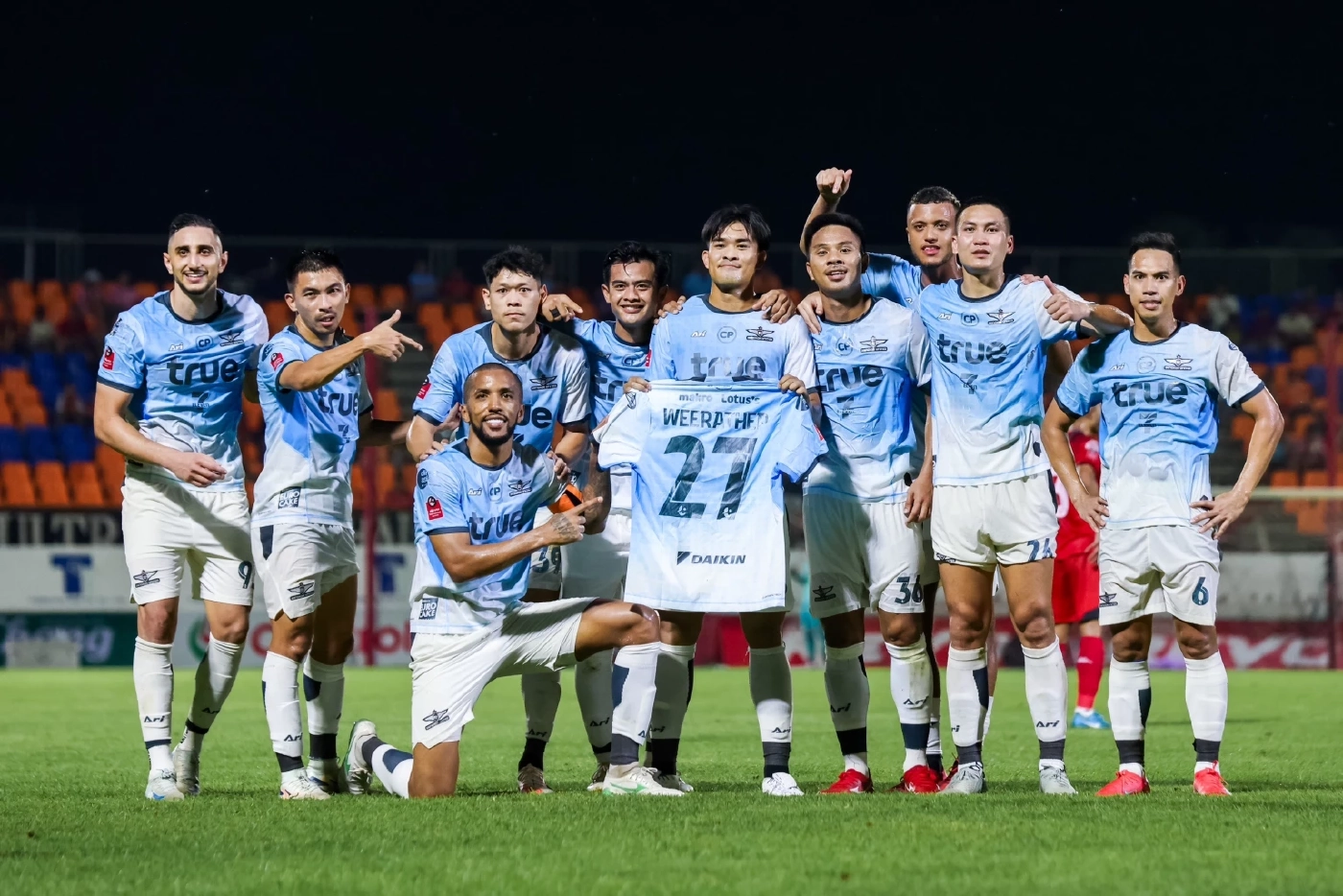 "แบงค็อก" บุกอัด "สุโขทัย" 3-1 ตามจ่าฝูง 5 แต้มศึกไทยลีก