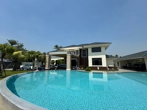 ทลายเว็บดัง ทำ “ซินแสตี่ลี่” เป็นยาจก ติดงอมหลอกสายมูไปเล่นเกือบ 100 ล.