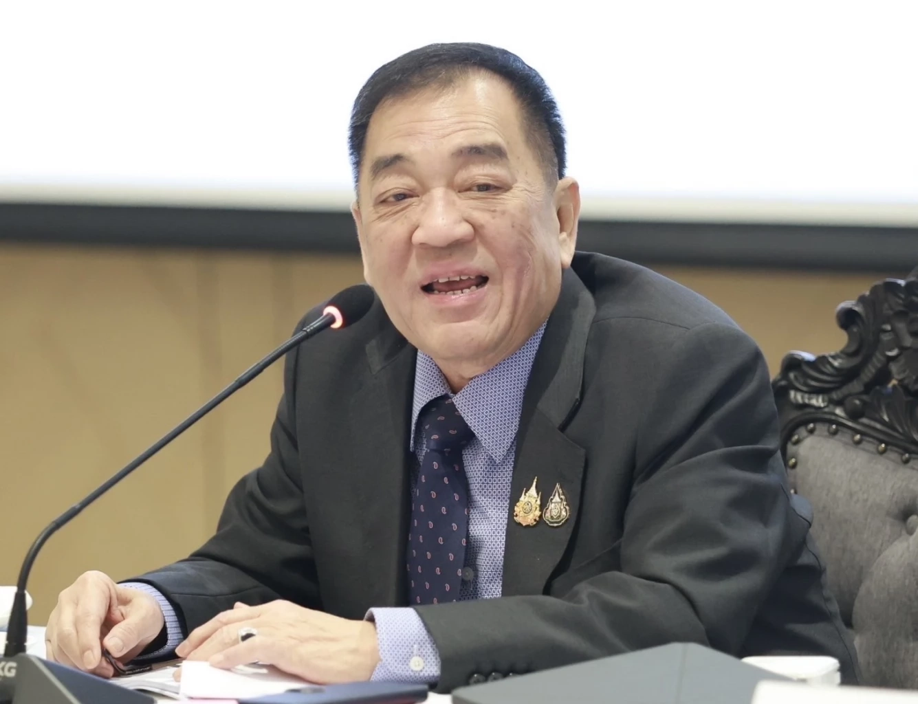 กกร. ชี้เศรษฐกิจไทยเเสี่ยงสูง ห่วงทรัมป์ขึ้นภาษีฉุดส่งออก