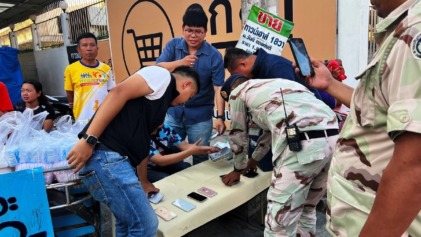 รวบ 7 เมียนมา ตั้งร้านค้า-แผงลอย ขายแข่งกับคนไทย ตลาดสดสมุทรสาคร