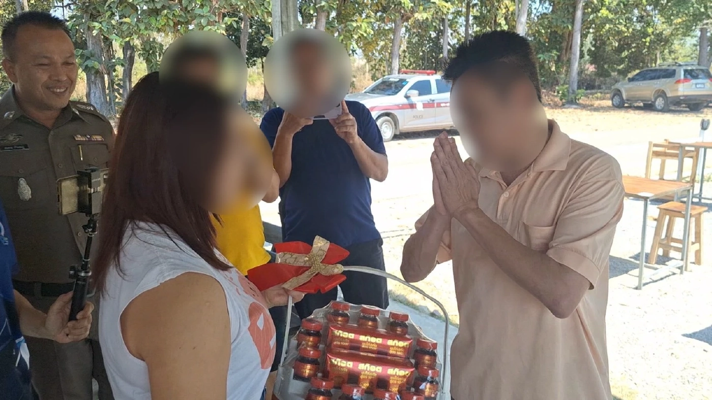 ตำรวจเมากร่างทะเลาะวิวาท รุดขอโทษ เจ้าของร้านอาหาร หลังปรากฏคลิปแชร์ว่อน