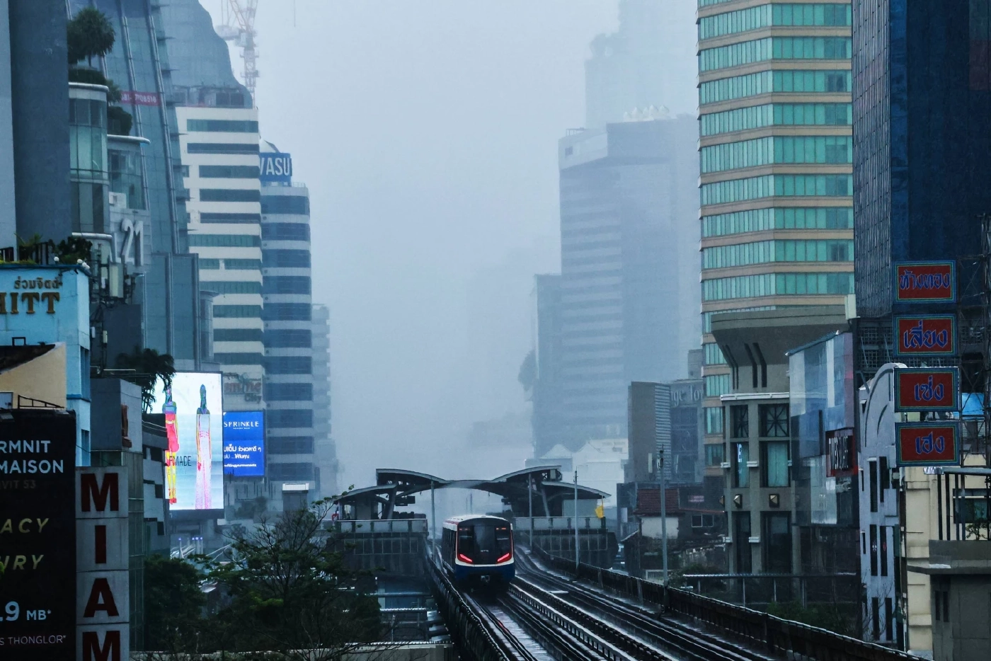 เปิด 12 เขต! ค่า "ฝุ่นPM2.5" สูงสุด ประจำวันที่ 18 มี.ค.68