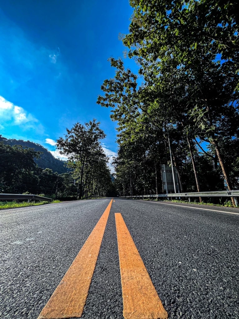 'หุบป่าตาด' Unseen อุทัยธานี ป่าดึกดำบรรพ์ เขาหินปูนอายุล้านปี