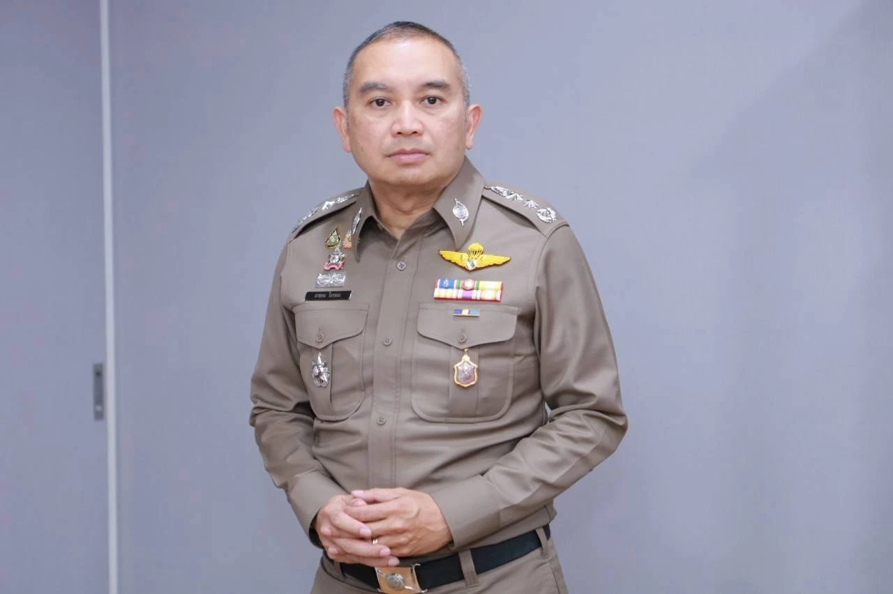 พล.ต.ท.อาชยน ไกรทอง โฆษกสำนักงานตำรวจแห่งชาติ