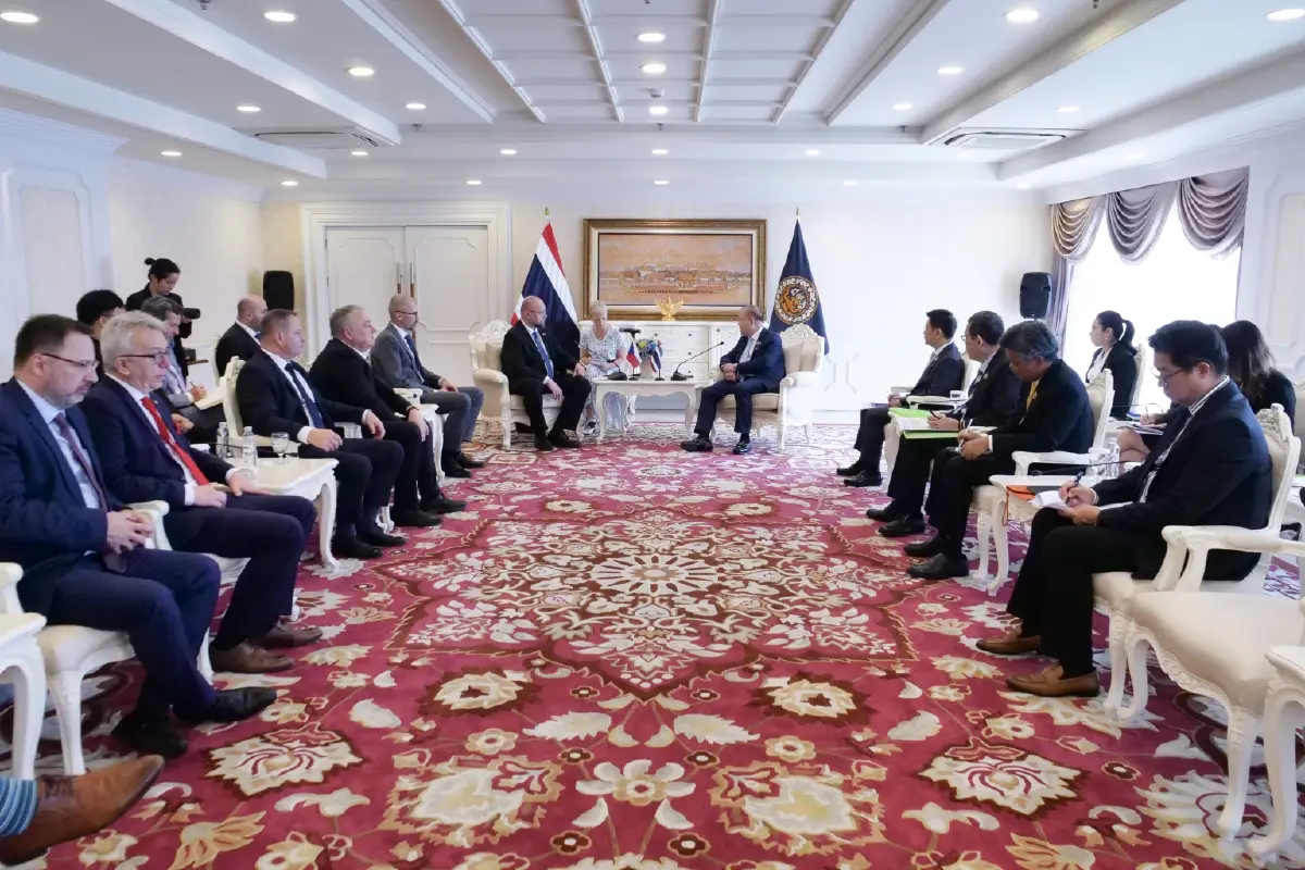 'พิชัย' หารือสาธารณรัฐเช็ก ขยายการค้า-ลงทุน ดันเจรจา FTA ไทย-EU