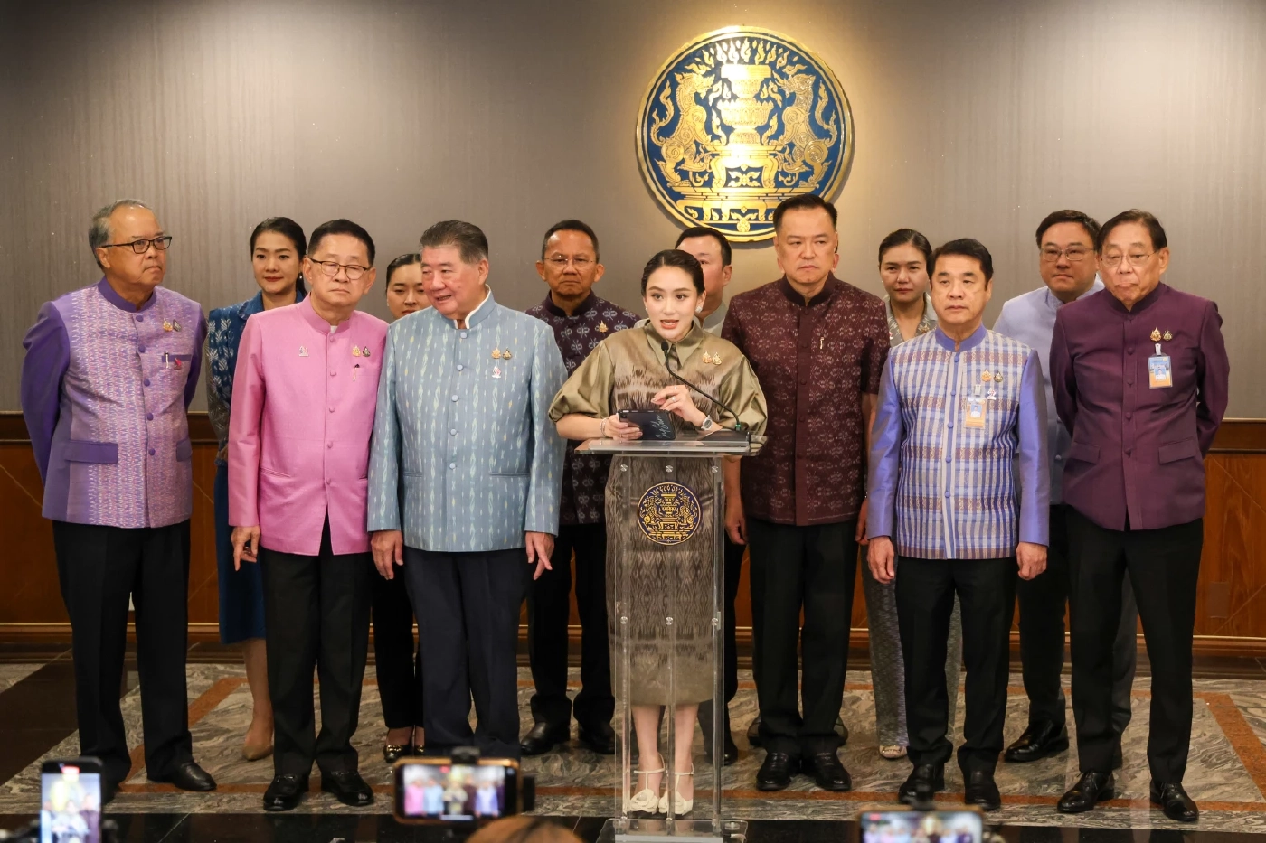 โพลชี้ประชาชนเกินครึ่ง พึงพอใจผลงาน "รัฐบาลแพทองธาร รอบ 6 เดือน"