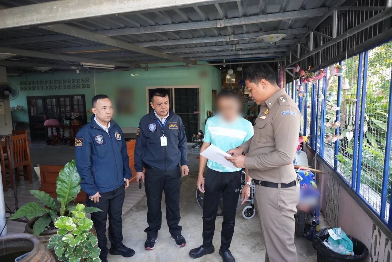 รวบ “ครูดีเด่น” บังคับนักเรียนทำอนาจารในห้องเรียนแล้วอัดคลิป