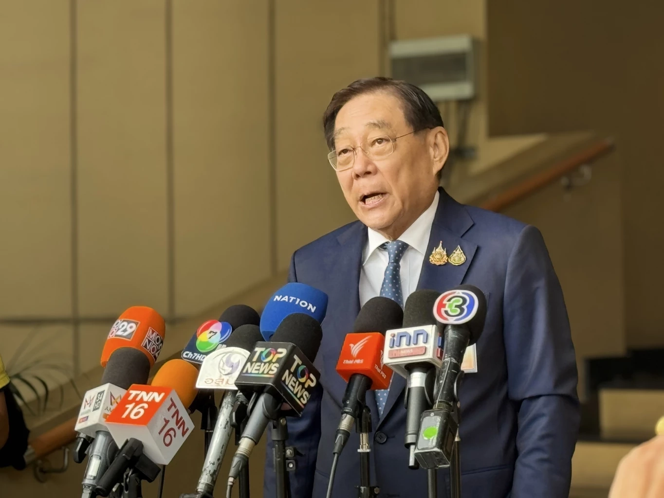 "นายพิชัย ชุณหวชิร" รองนายกรัฐมนตรีและรมว.คลัง 